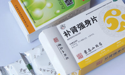 DTYB-100L枕式包裝/裝盒聯(lián)動包裝生產線（藥廠專用型）樣品